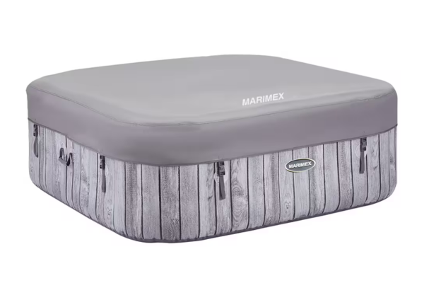 Aufblasbarer Marimex Whirlpool in eckiger Form mit grauer Abdeckung und Seiten in Holzoptik auf weißem Hintergrund