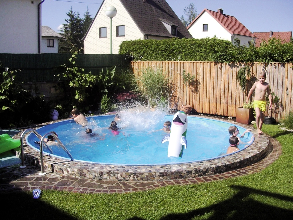 Rundpool (8) Rundpool (8)
